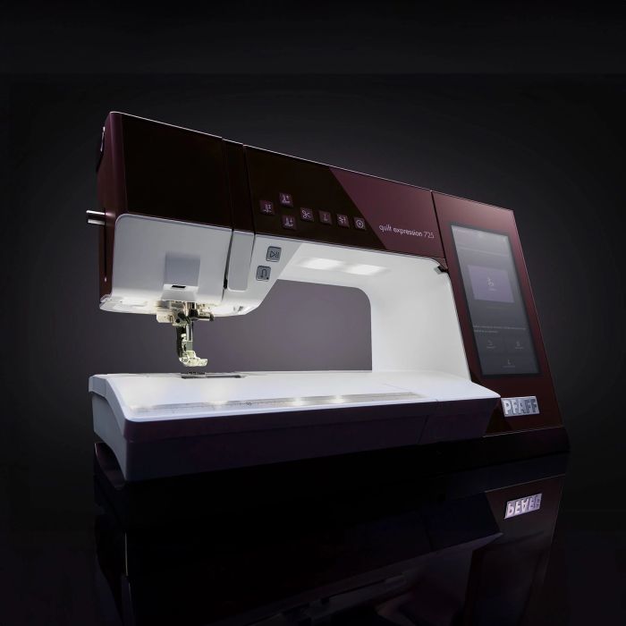 PFAFF® quilt expression™ 725 sewing machine