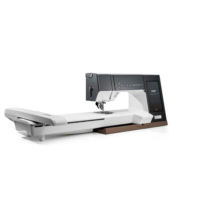 PFAFF® creative expression™ 750 Machine and Embroidery Bundle