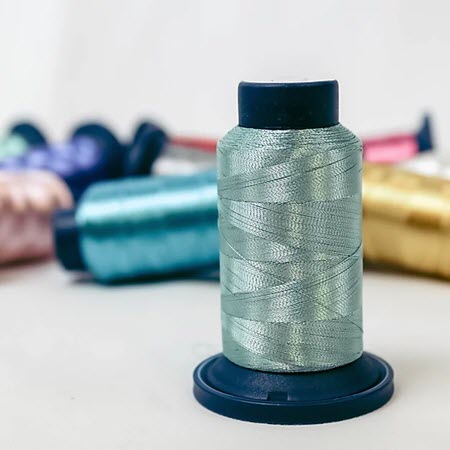 Embellish Metallic Thread - Embellish Blue