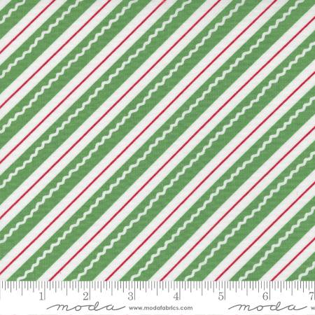 Reindeer Games - Candy Cane Stripe Evergreen