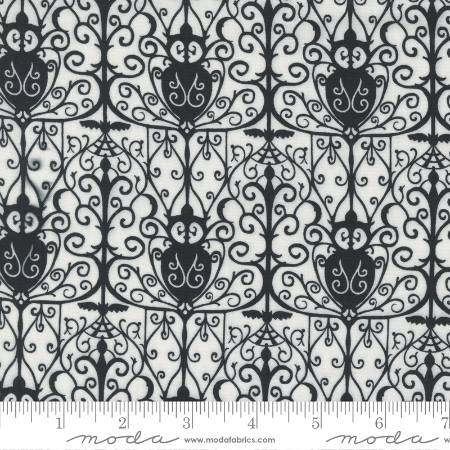 Spellbound - Garden Gates Damask Ghost