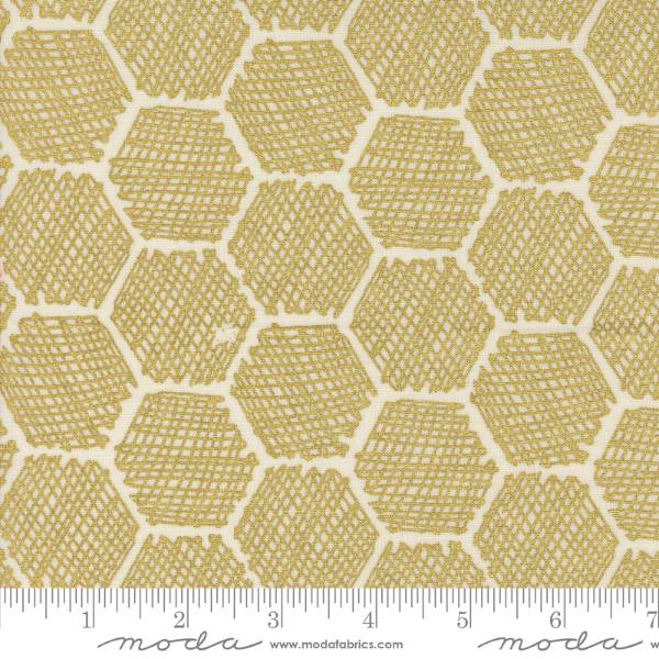 Bee Garden - Metallic Porcelain Honeycomb