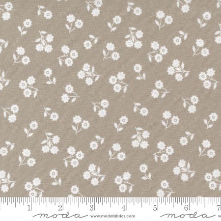 Country Rose - Dainty Floral Taupe