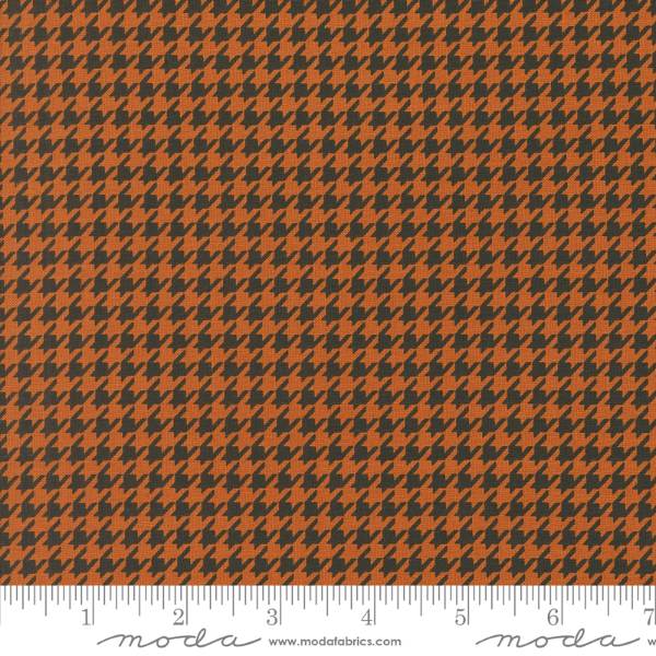 Home Sweet Haunt - Rust Hounds Tooth