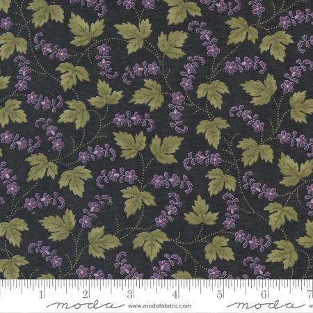 Iris Ivy - Ebony Ivy Covered Floral