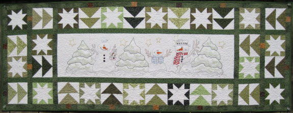 Turnberry Lane In the Meadow Table Runner